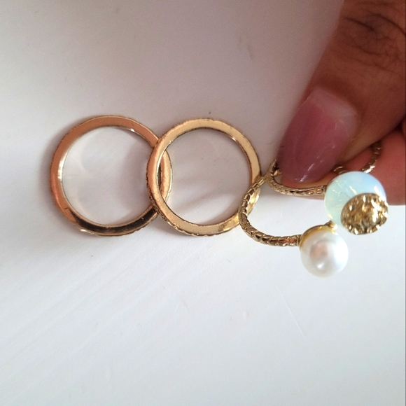 🎉Assorted Rings - Picture 3 of 3